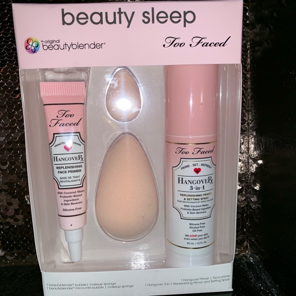 COPY - Beauty sleep . Beauty blender and too faced